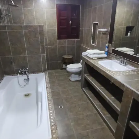 Habitación De Lujo En Hermosa Casa Frente Al Mar * Cartagena